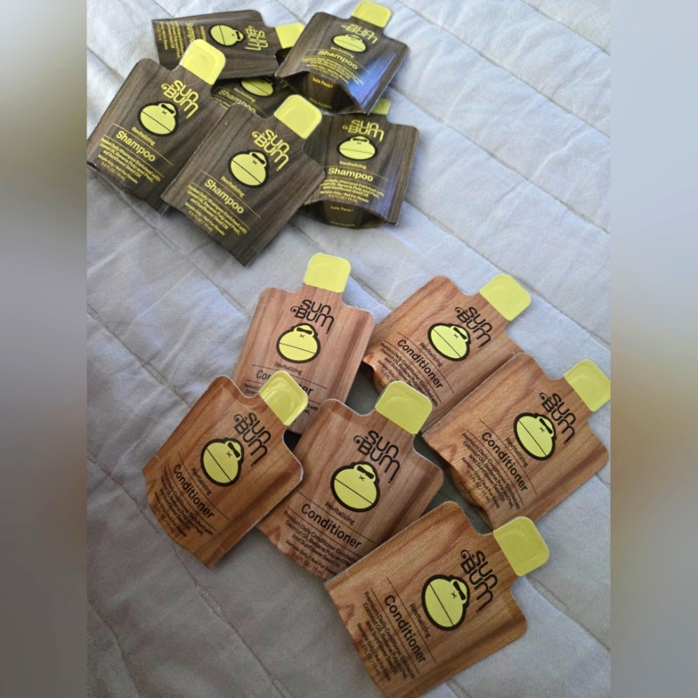 Sunbum Set of Revitalizing Shampoo & Conditioner Travel Sizes
